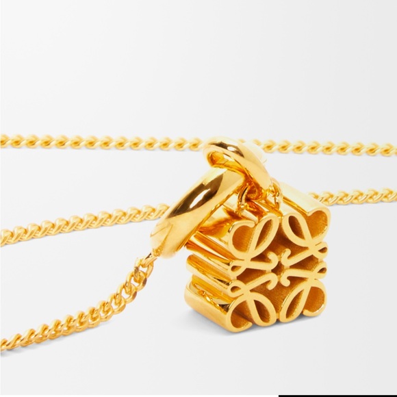NWT Loewe Gold Pendant Necklace - Picture 4 of 8